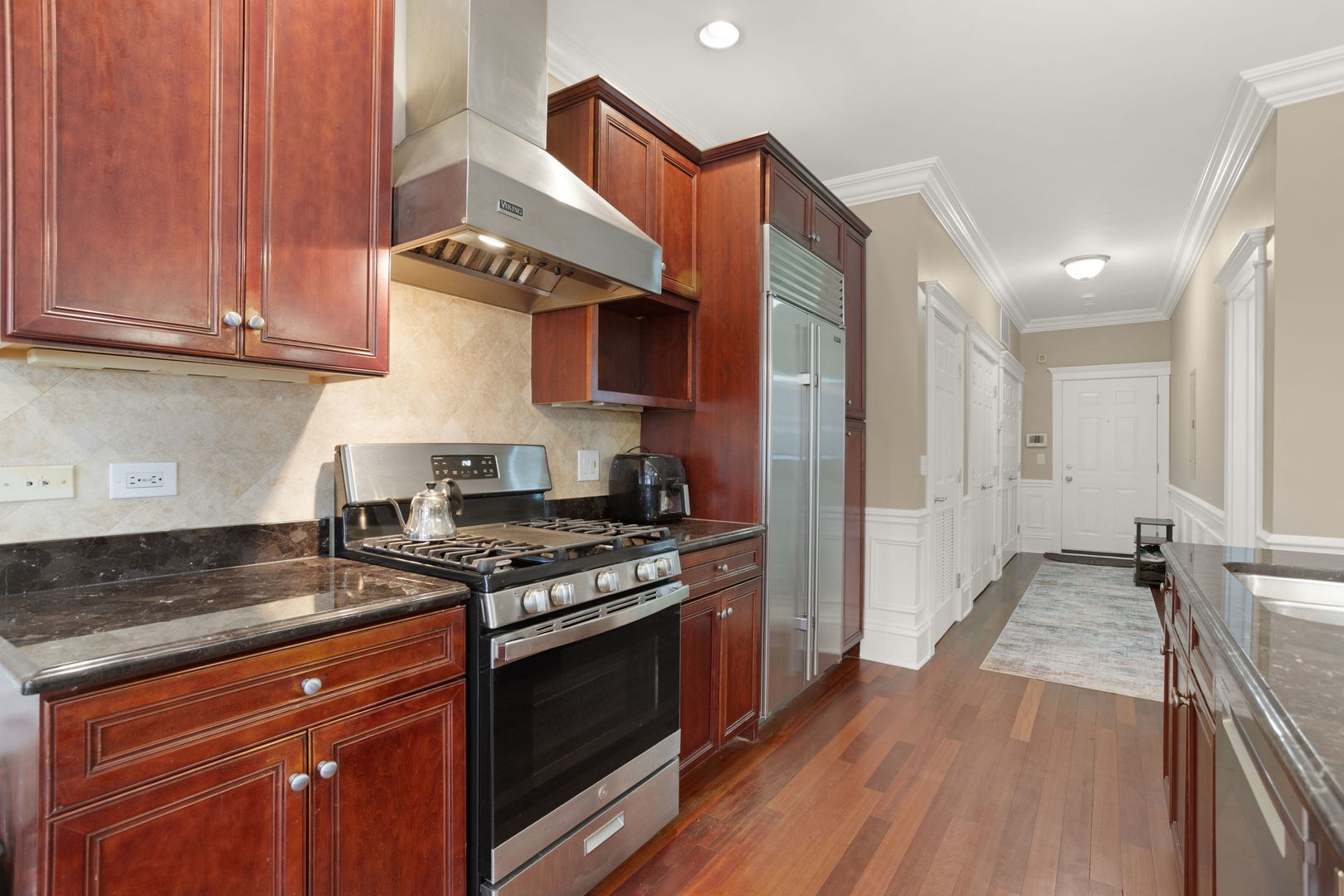 2222 W Belmont Avenue Unit: 203