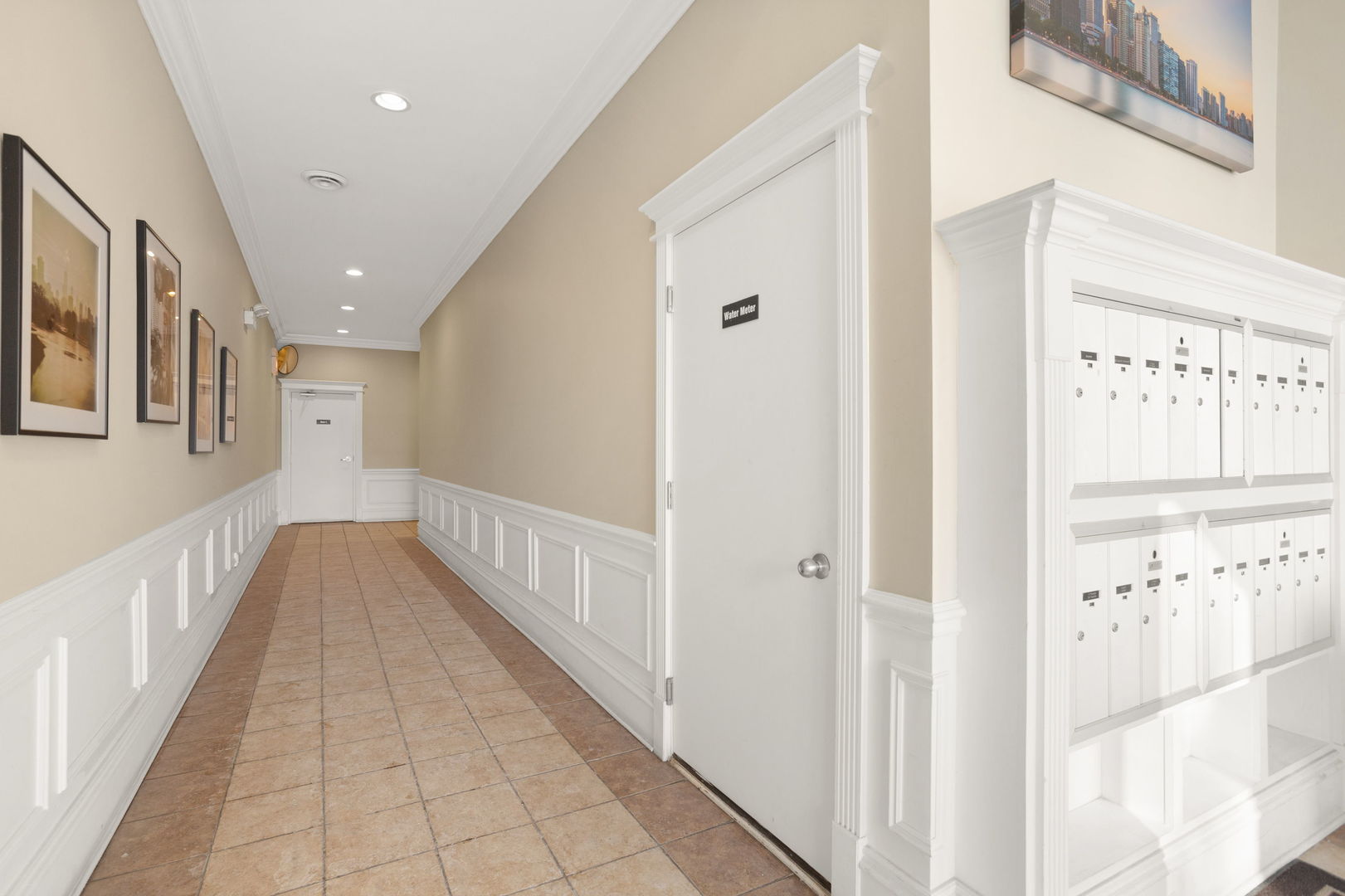 2222 W Belmont Avenue Unit: 203