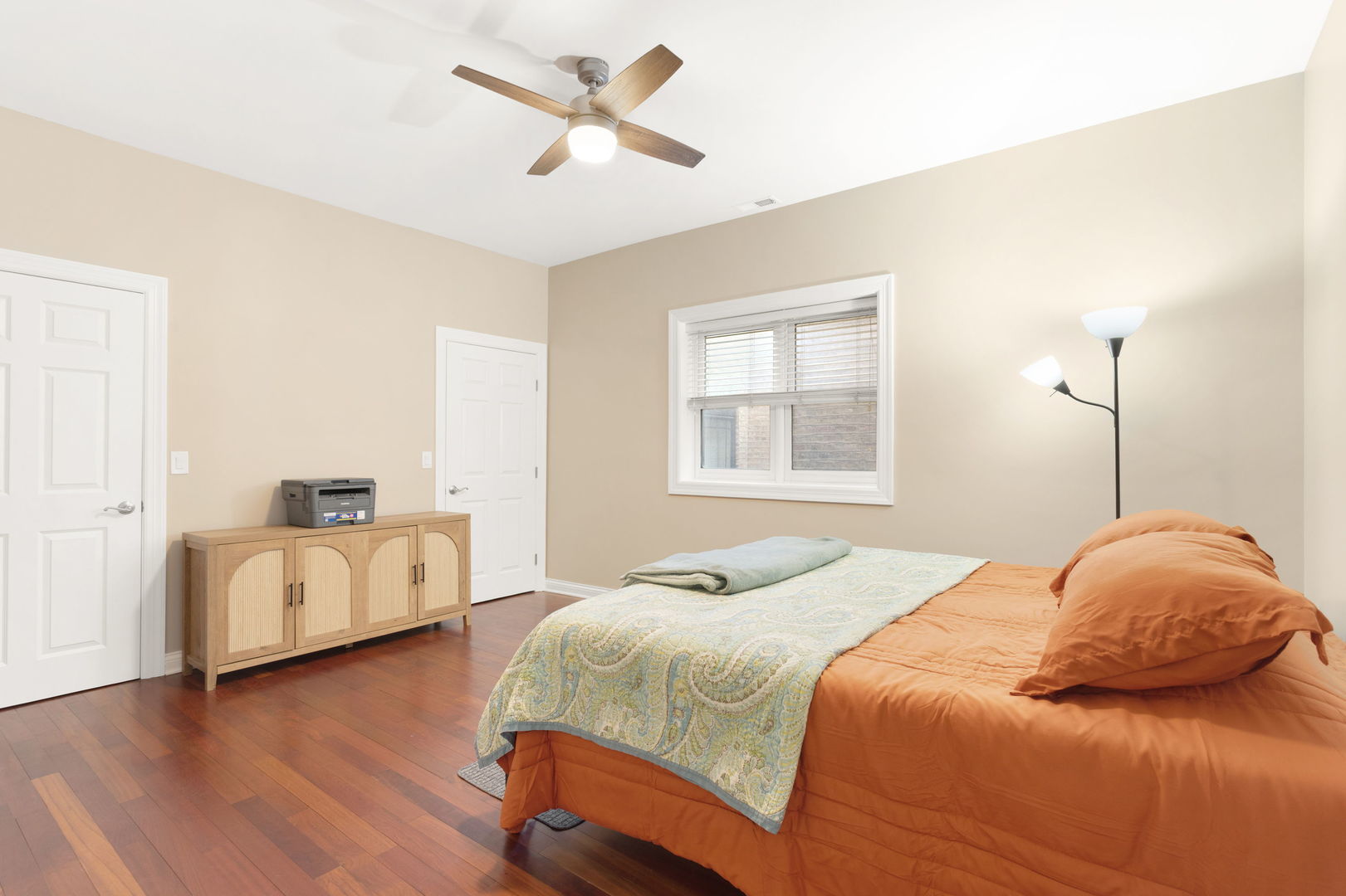 2222 W Belmont Avenue Unit: 203