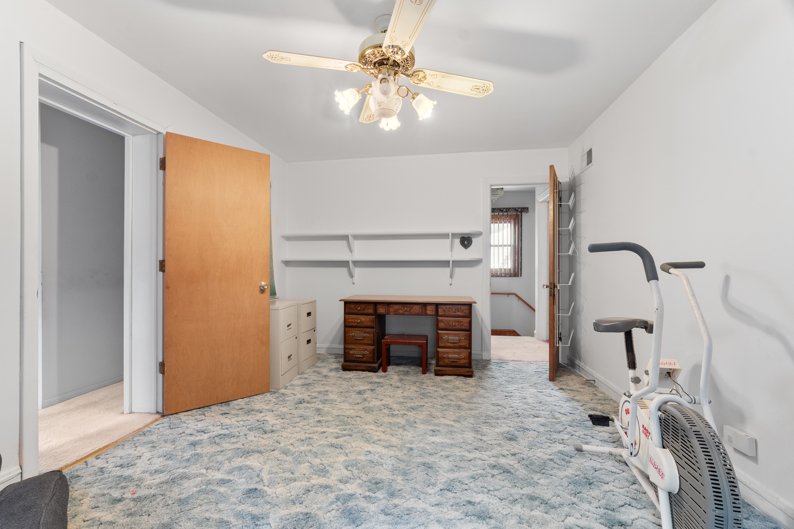 6247 N NEENAH Street