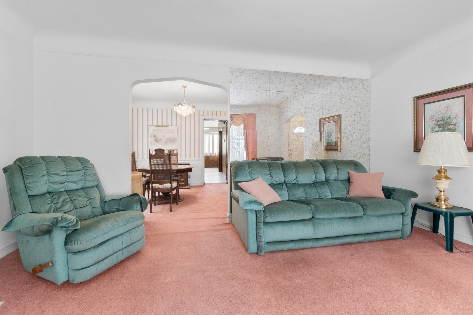 6247 N NEENAH Street