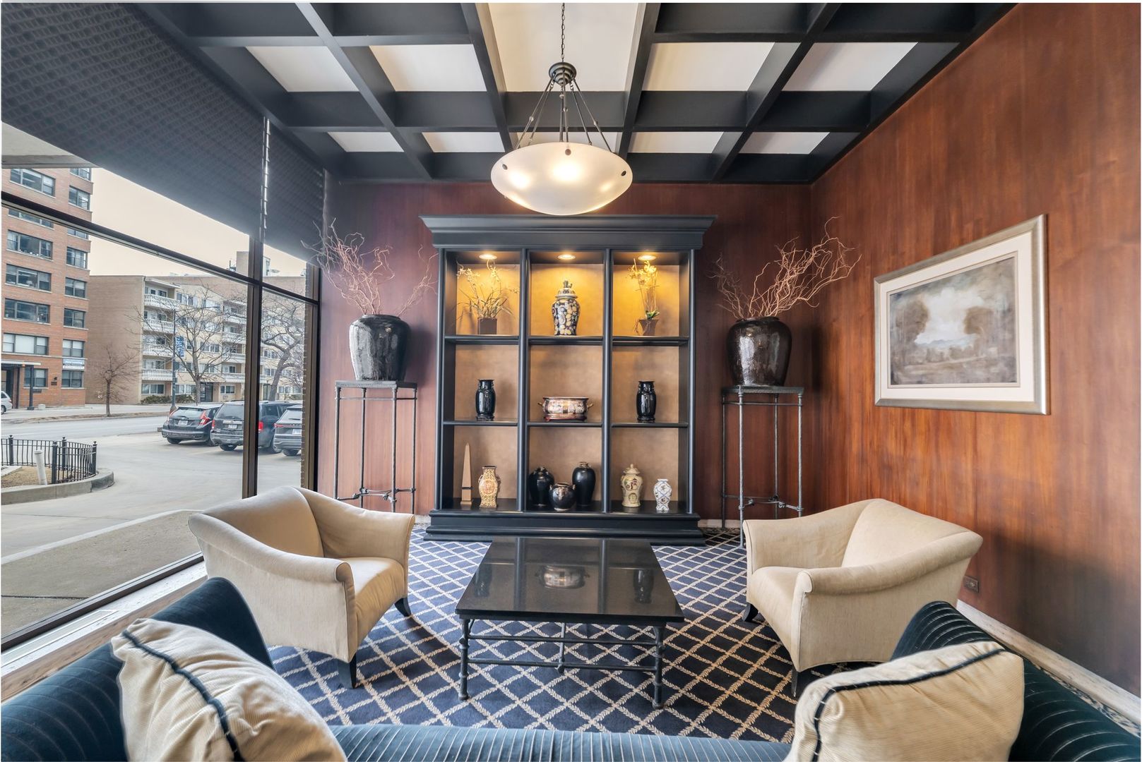 5855 N SHERIDAN Road Unit: 21J