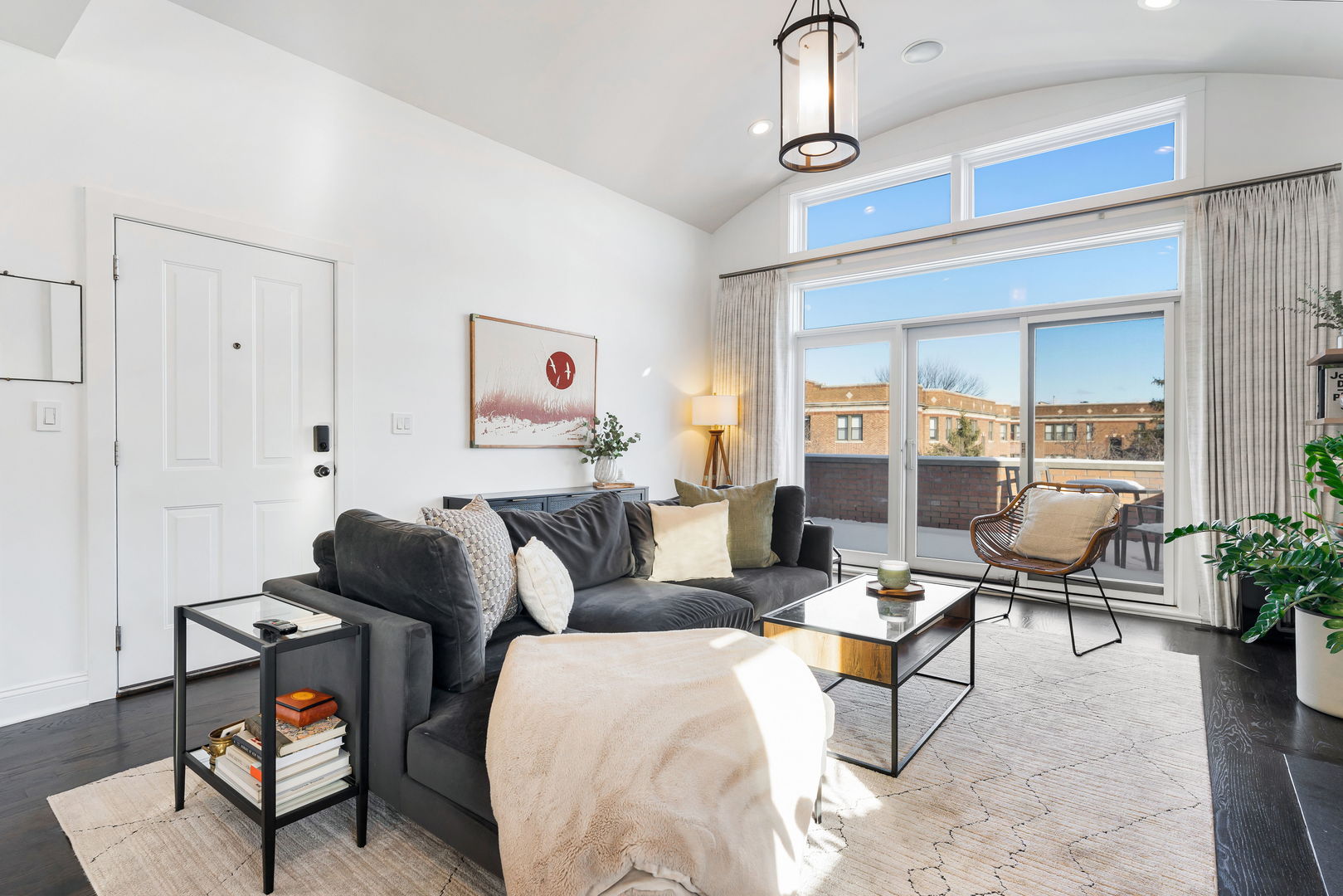 4622 N Ashland Avenue Unit: 3