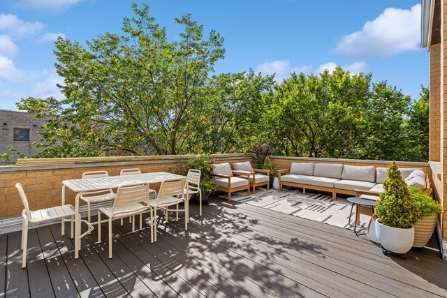 4622 N Ashland Avenue Unit: 3