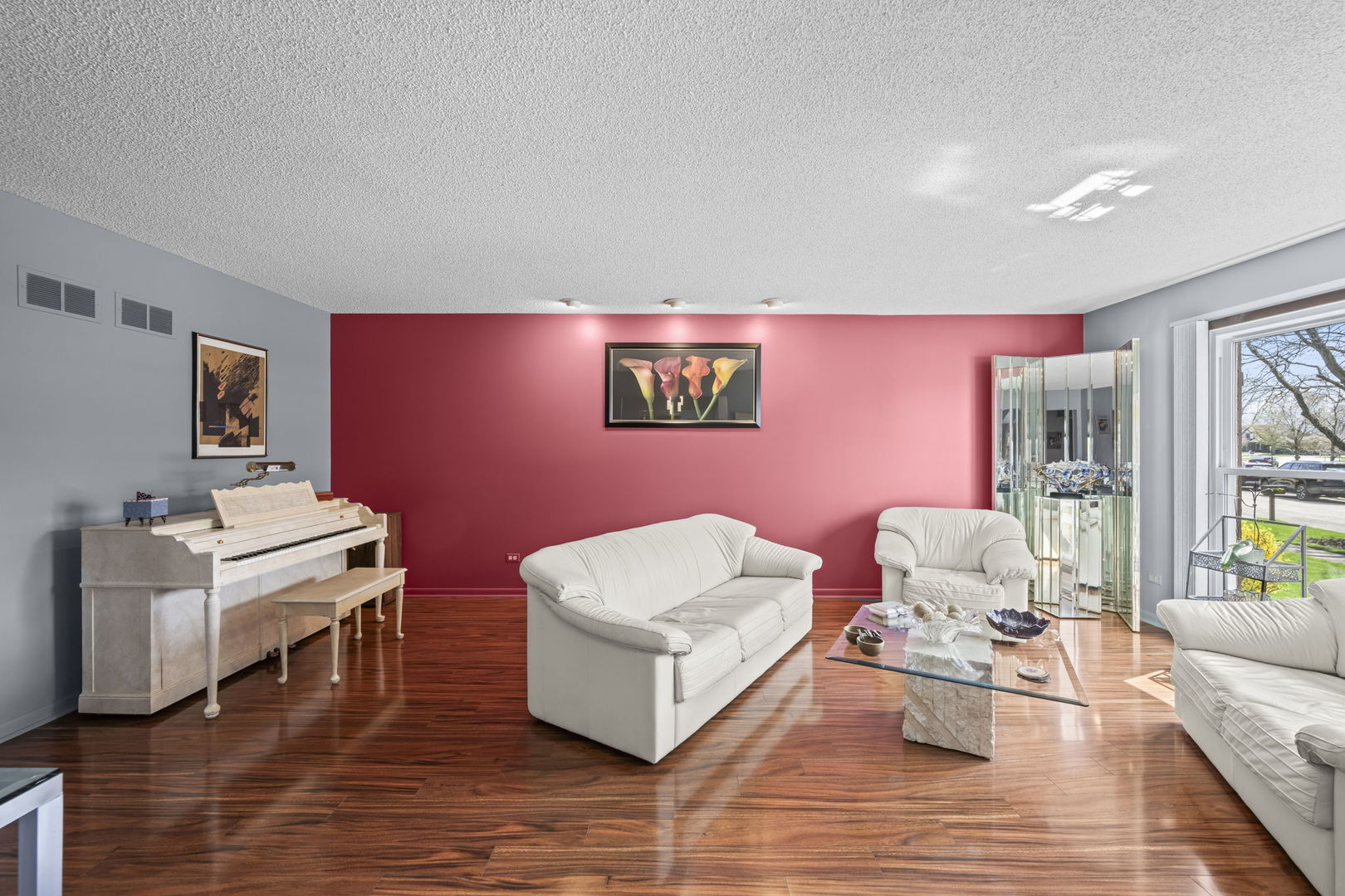 4328 Phyllis Drive