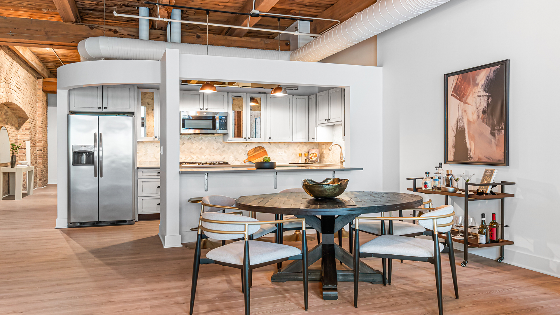 400 S Green Street Unit: 218