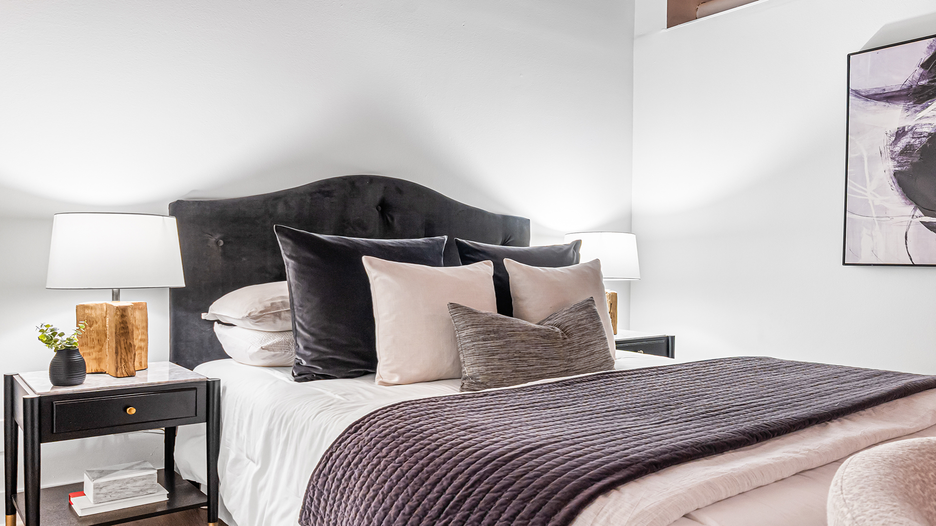 400 S Green Street Unit: 218