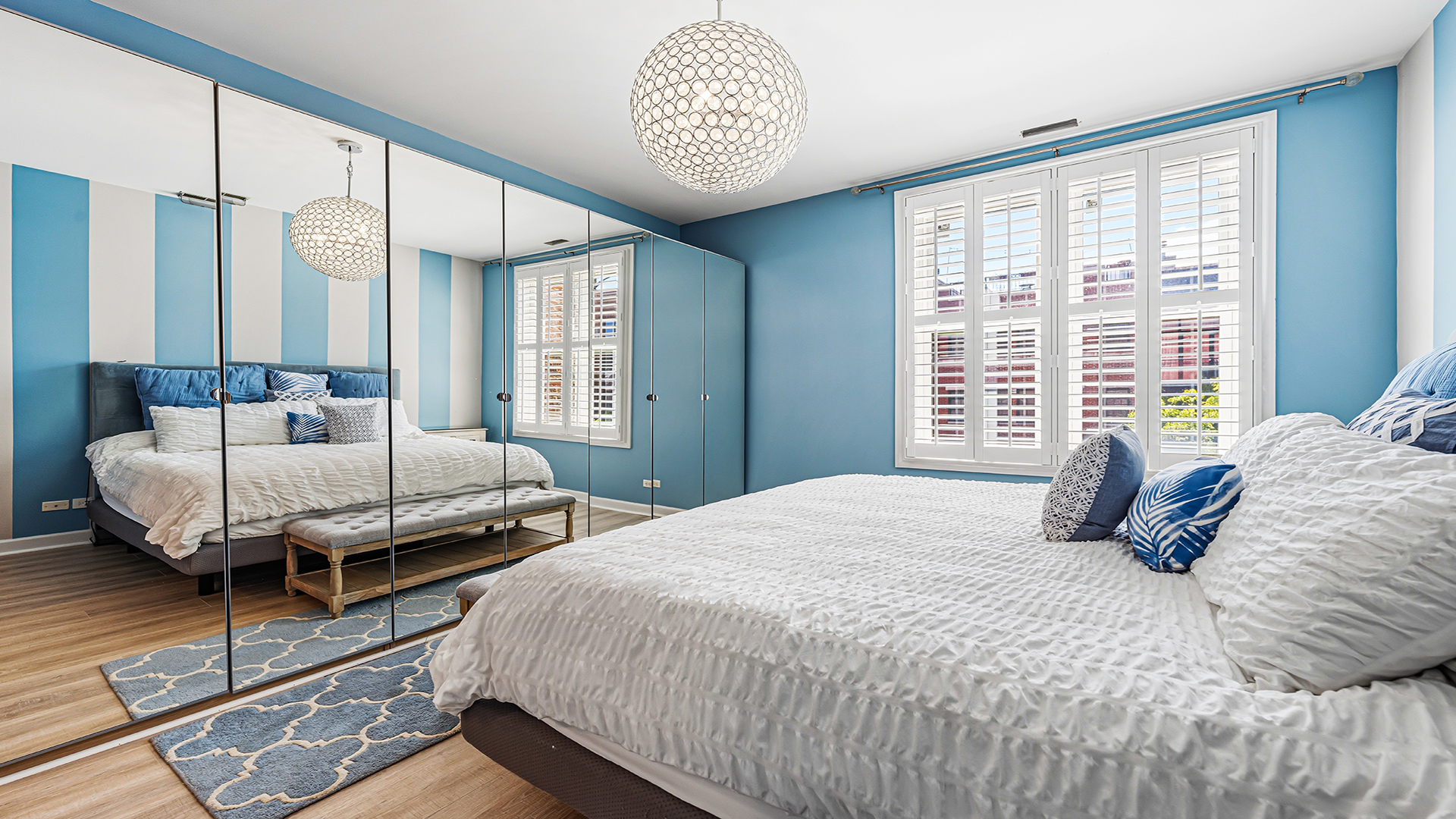 2733 N Lincoln Avenue Unit: A