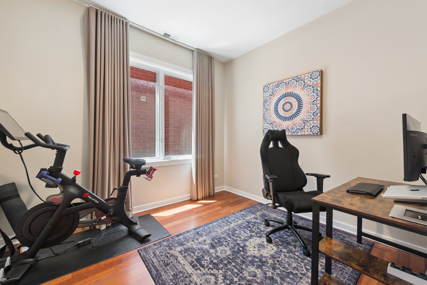 2310 W Wabansia Avenue Unit: 2W
