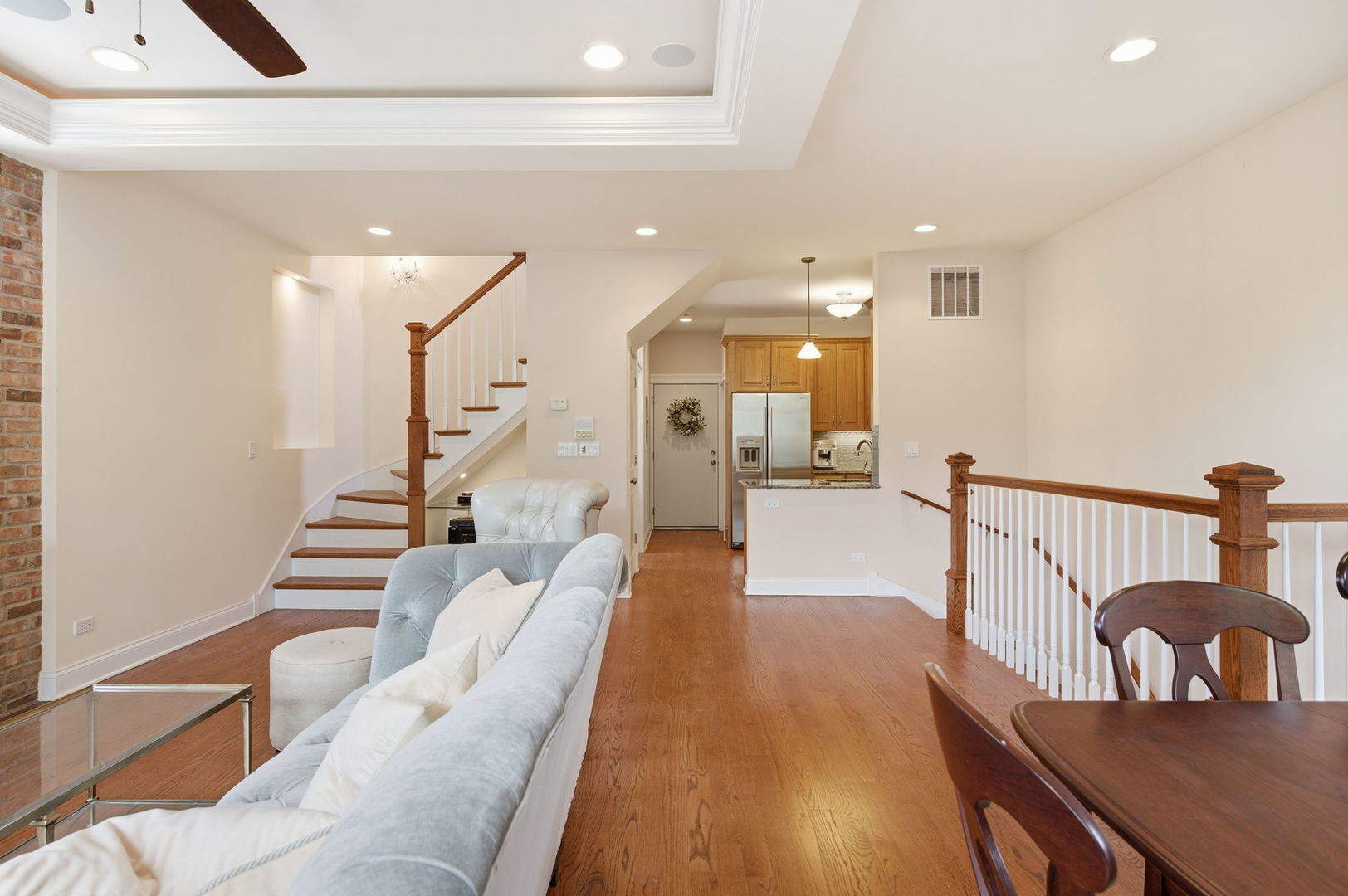 1516 N MOHAWK Street Unit: 3F