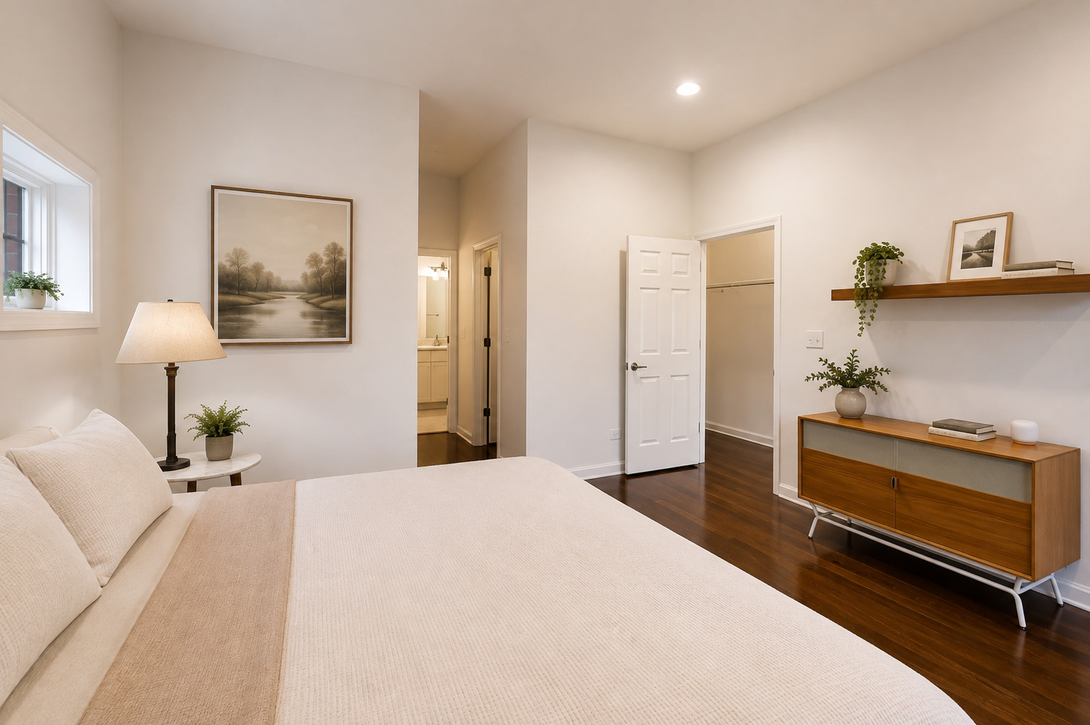 4129 N Kenmore Avenue Unit: 3S