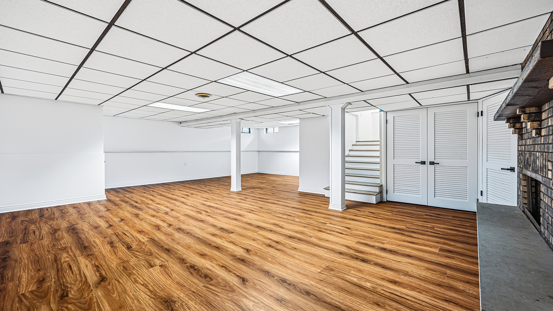 3S306 Winfield Road