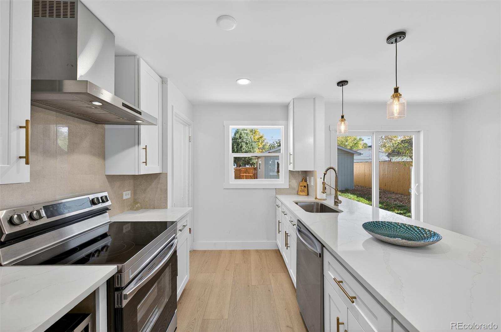 1856 S Steele Street