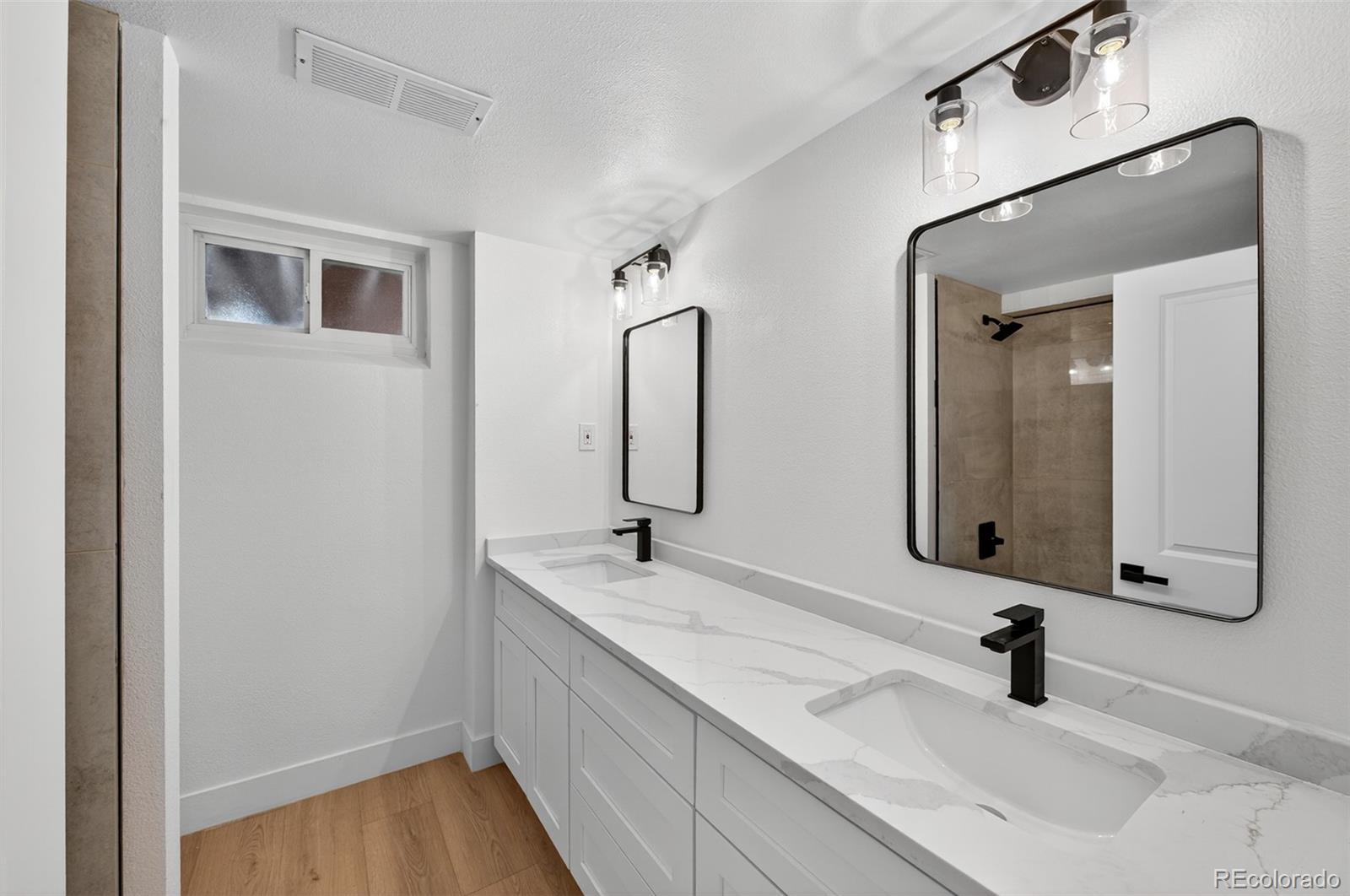 1856 S Steele Street