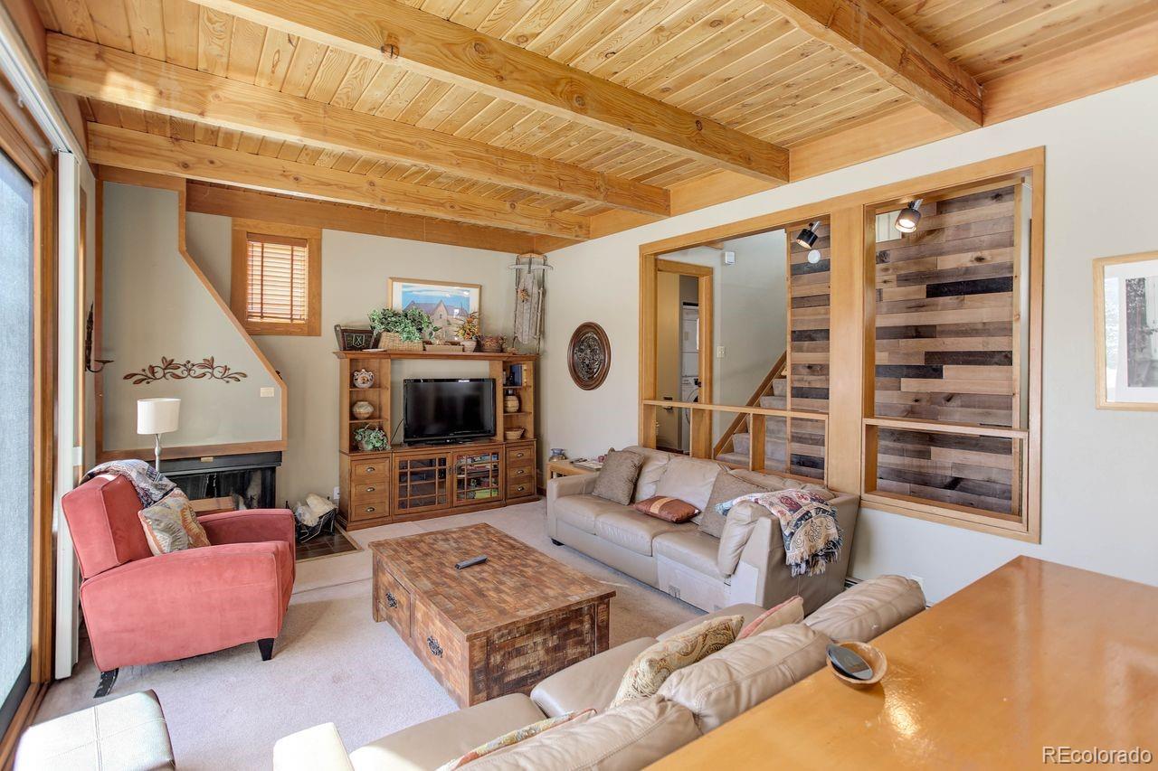 320 Tennis Club Road Unit: 1307