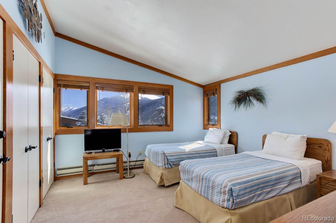 320 Tennis Club Road Unit: 1307