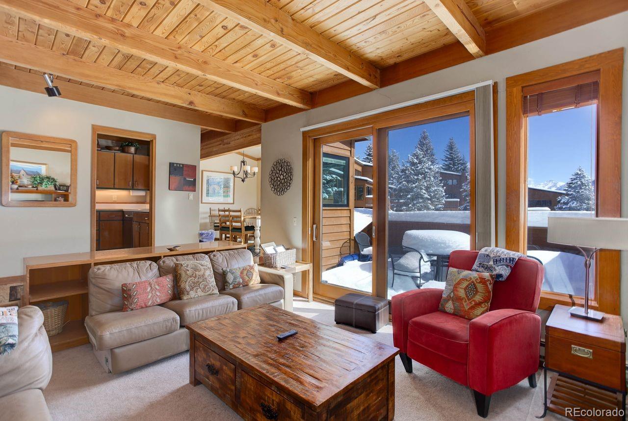 320 Tennis Club Road Unit: 1307