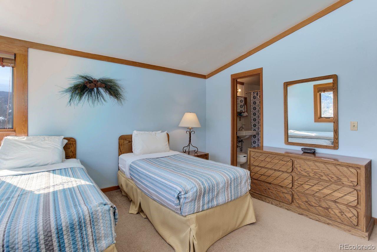 320 Tennis Club Road Unit: 1307
