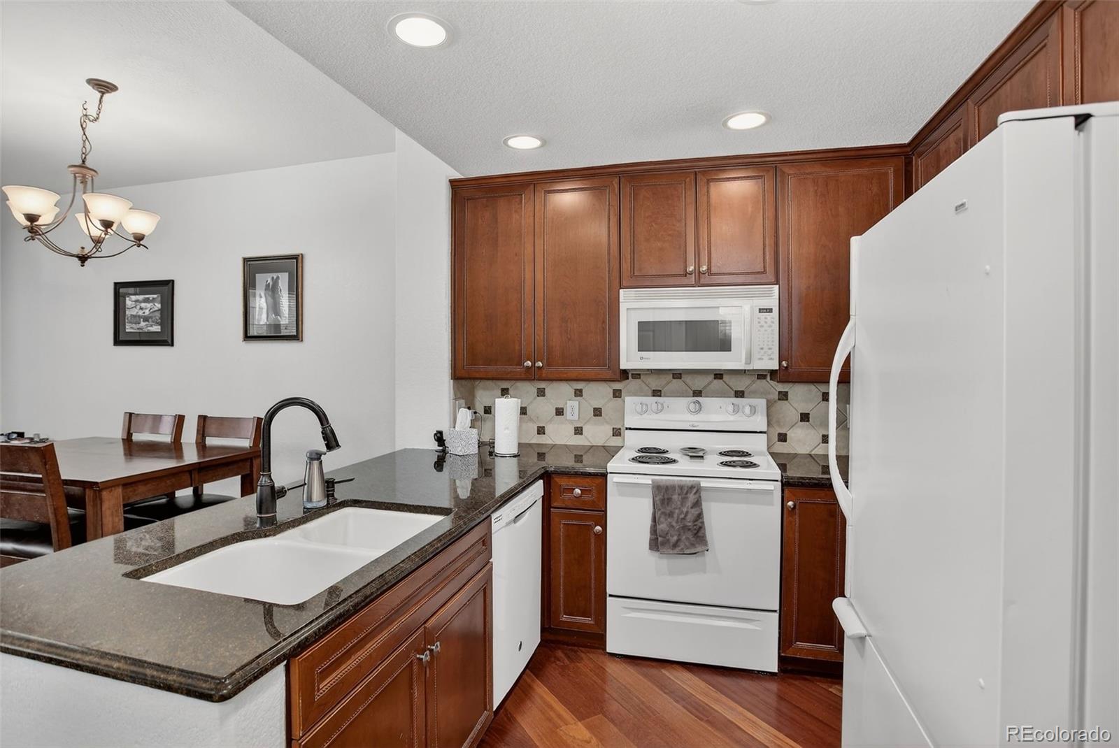 16165 E Geddes Drive Unit: 85