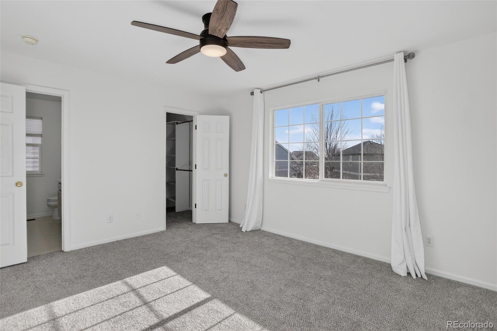 18978 E Crestridge Circle