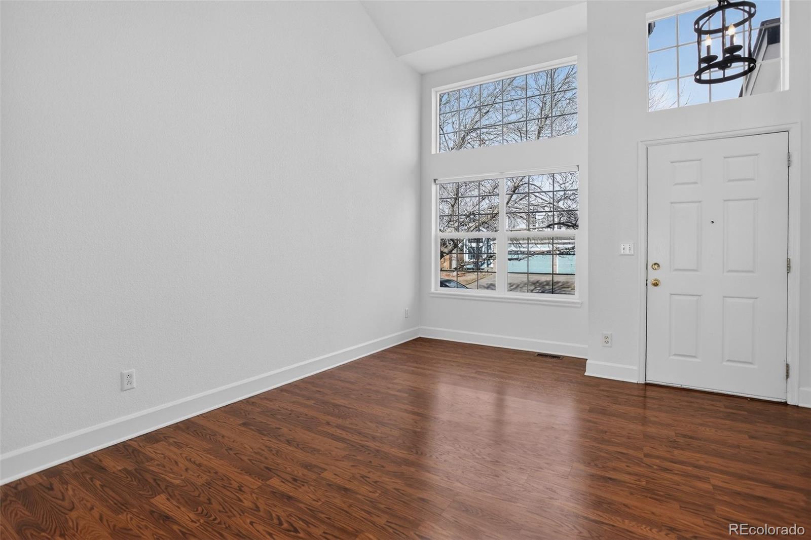 18978 E Crestridge Circle