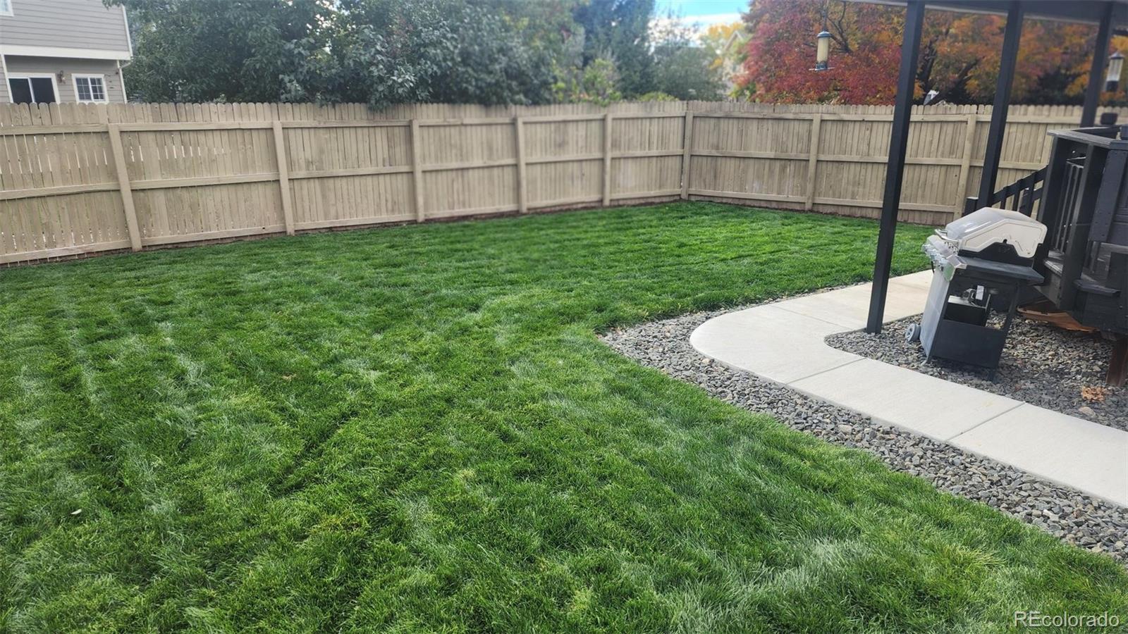 18978 E Crestridge Circle