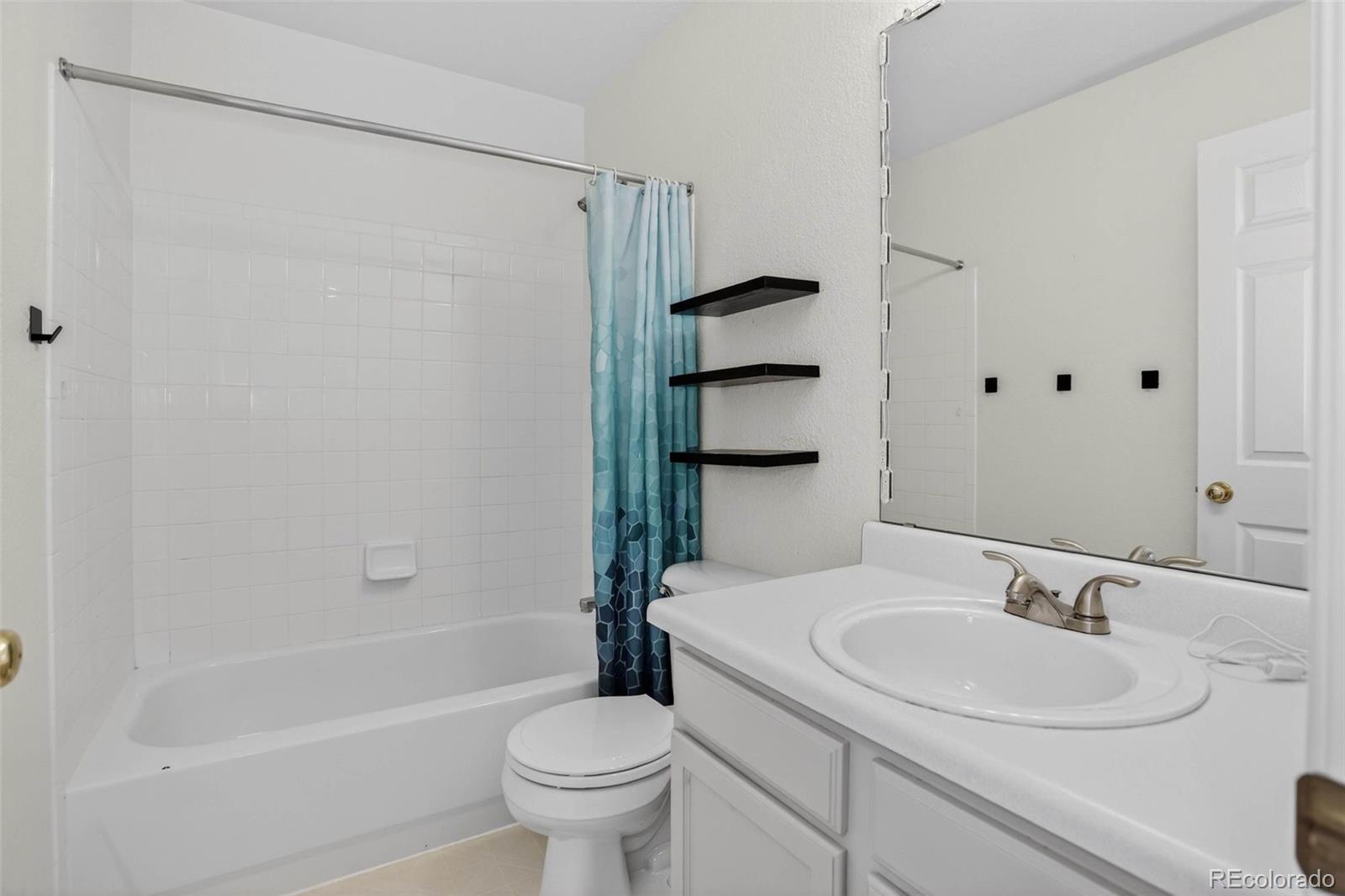 18978 E Crestridge Circle