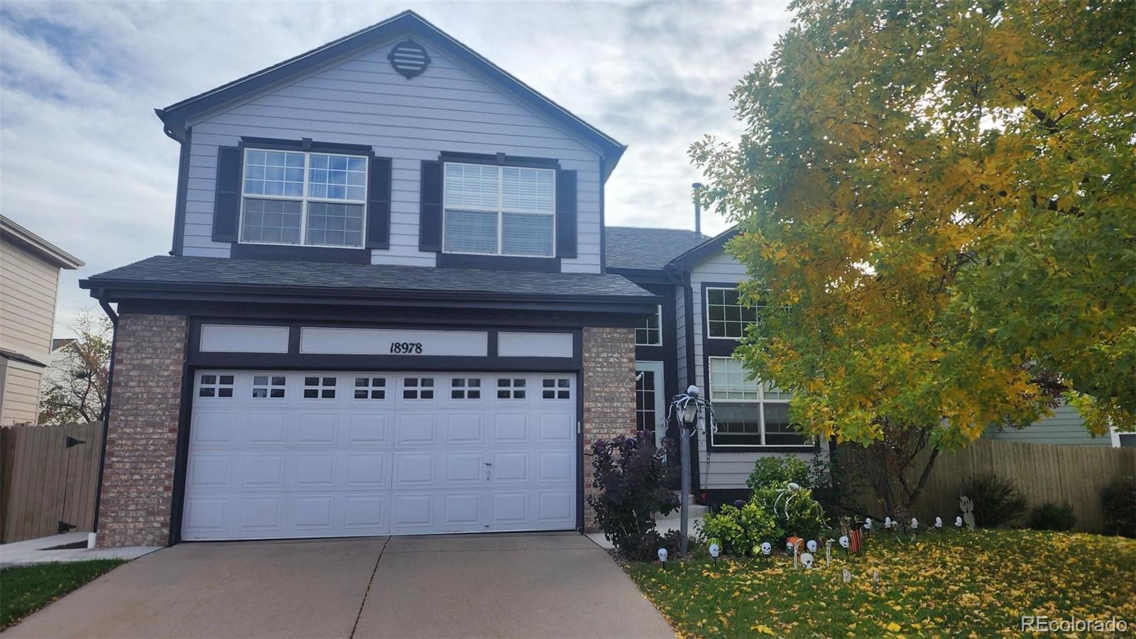 18978 E Crestridge Circle