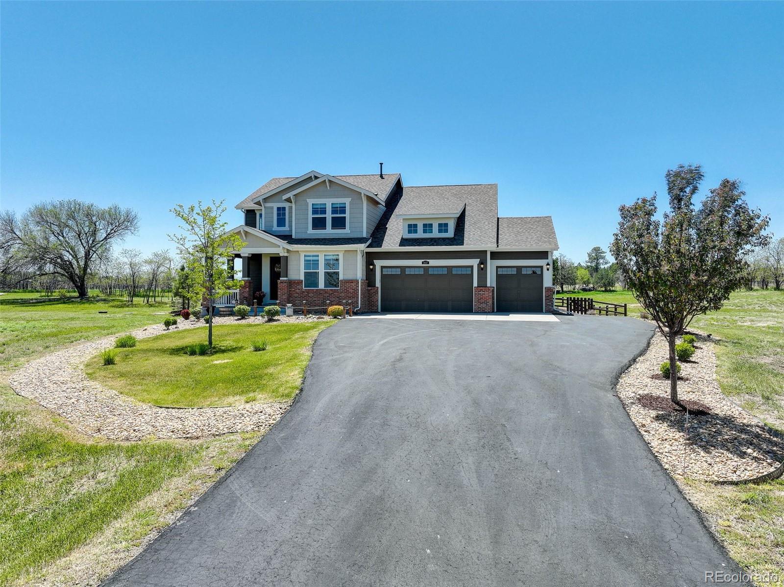 2617 Loyd Circle