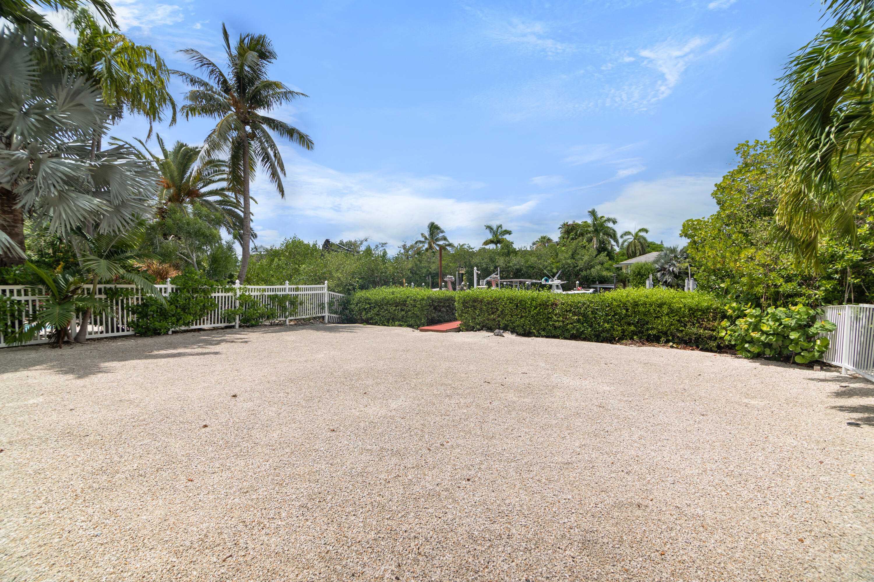 495 Sombrero Beach Road