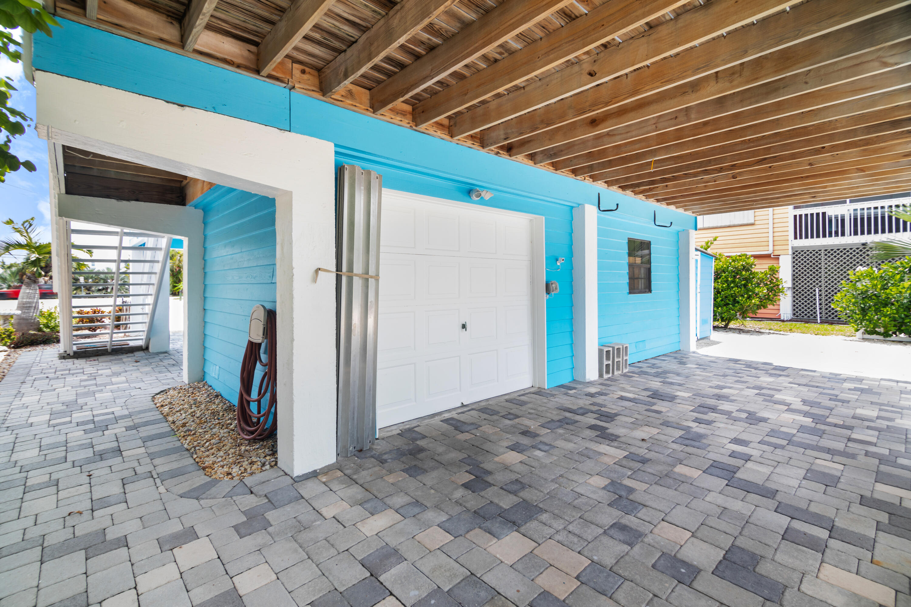 495 Sombrero Beach Road