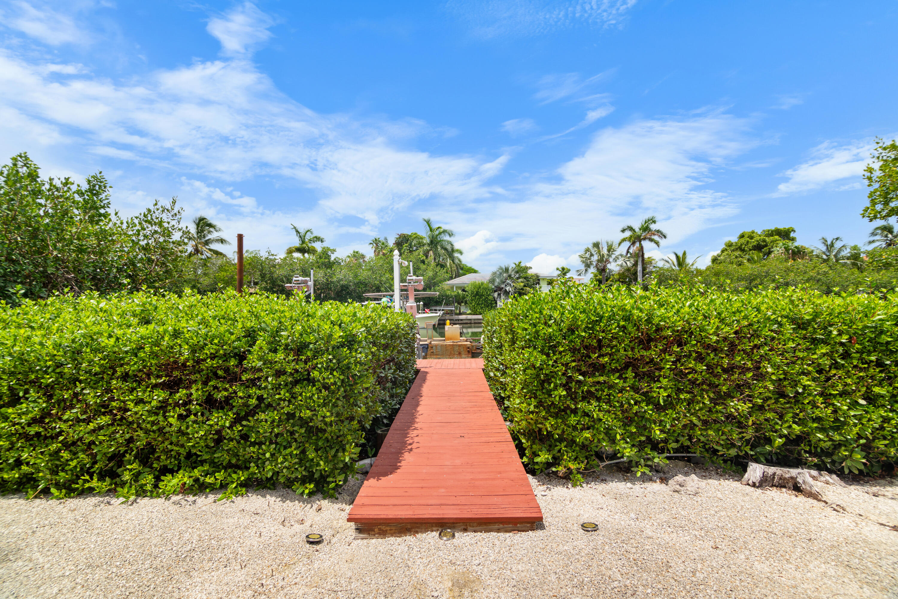 495 Sombrero Beach Road