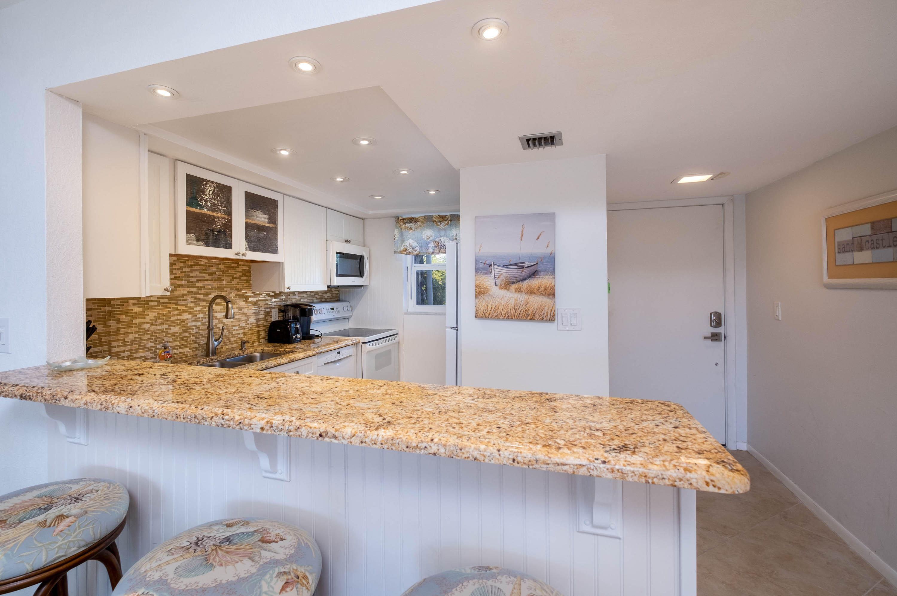 389 N Anglers Drive Unit: 204