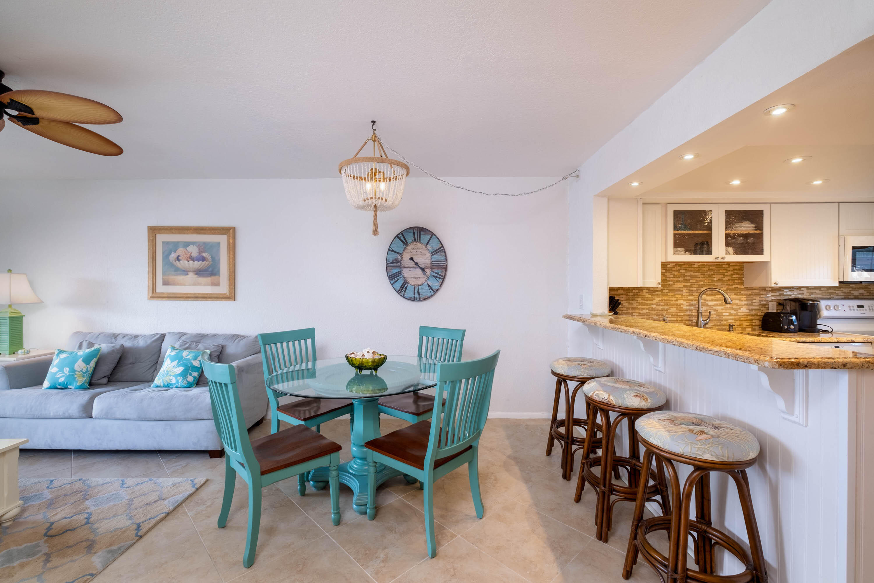 389 N Anglers Drive Unit: 204