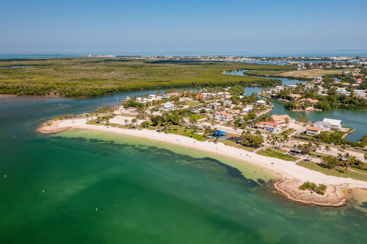 389 N Anglers Drive Unit: 204