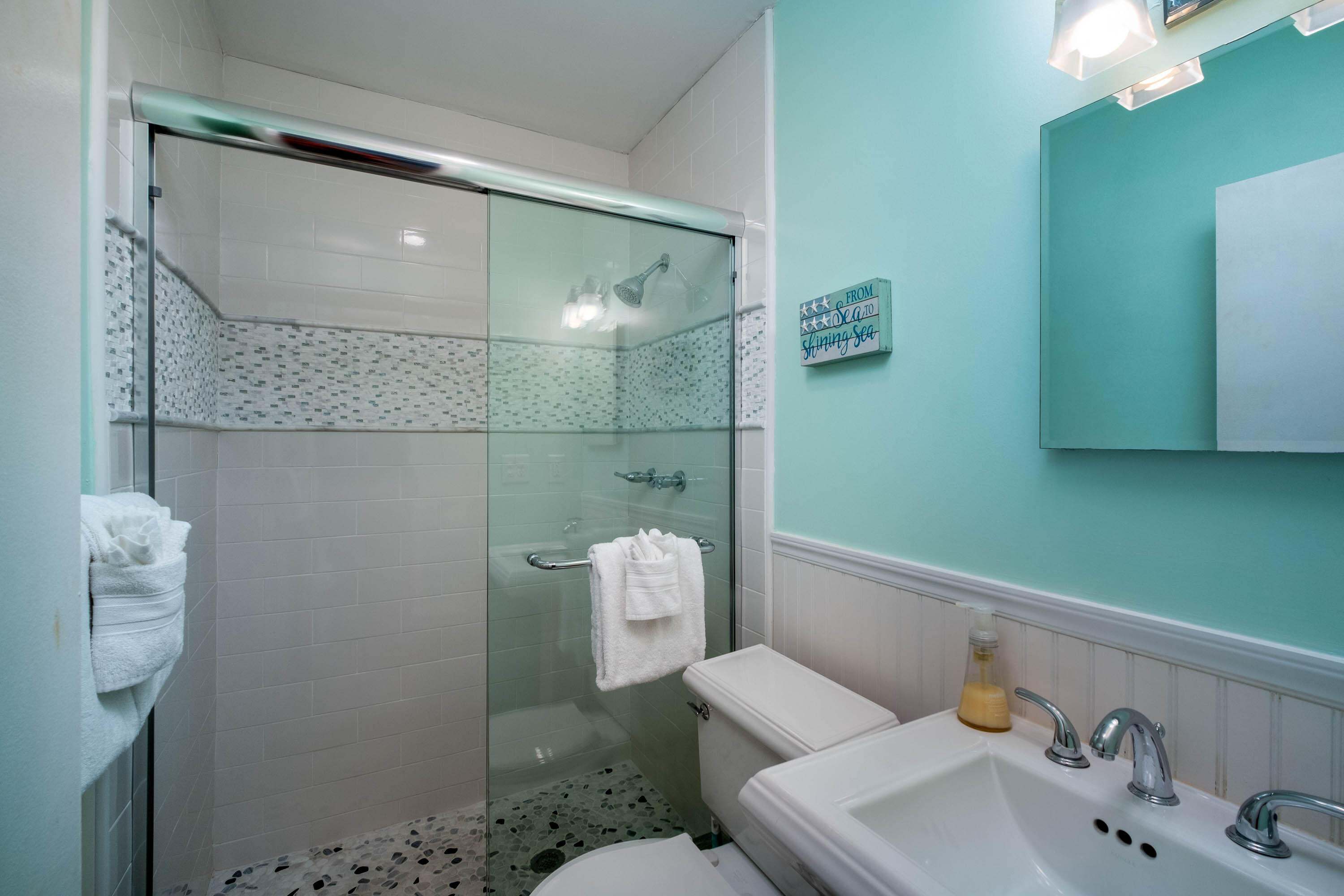 389 N Anglers Drive Unit: 204