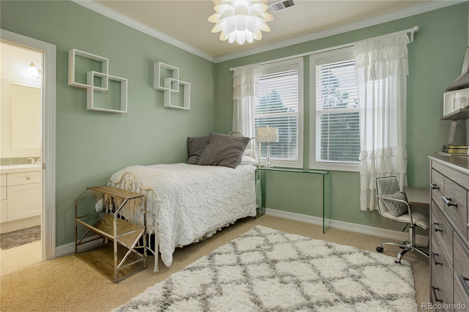 25243 E Plymouth Circle