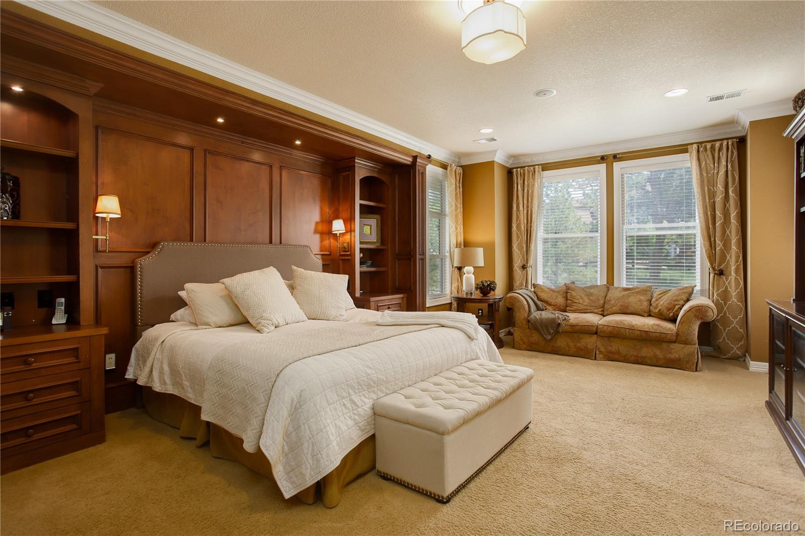 25243 E Plymouth Circle