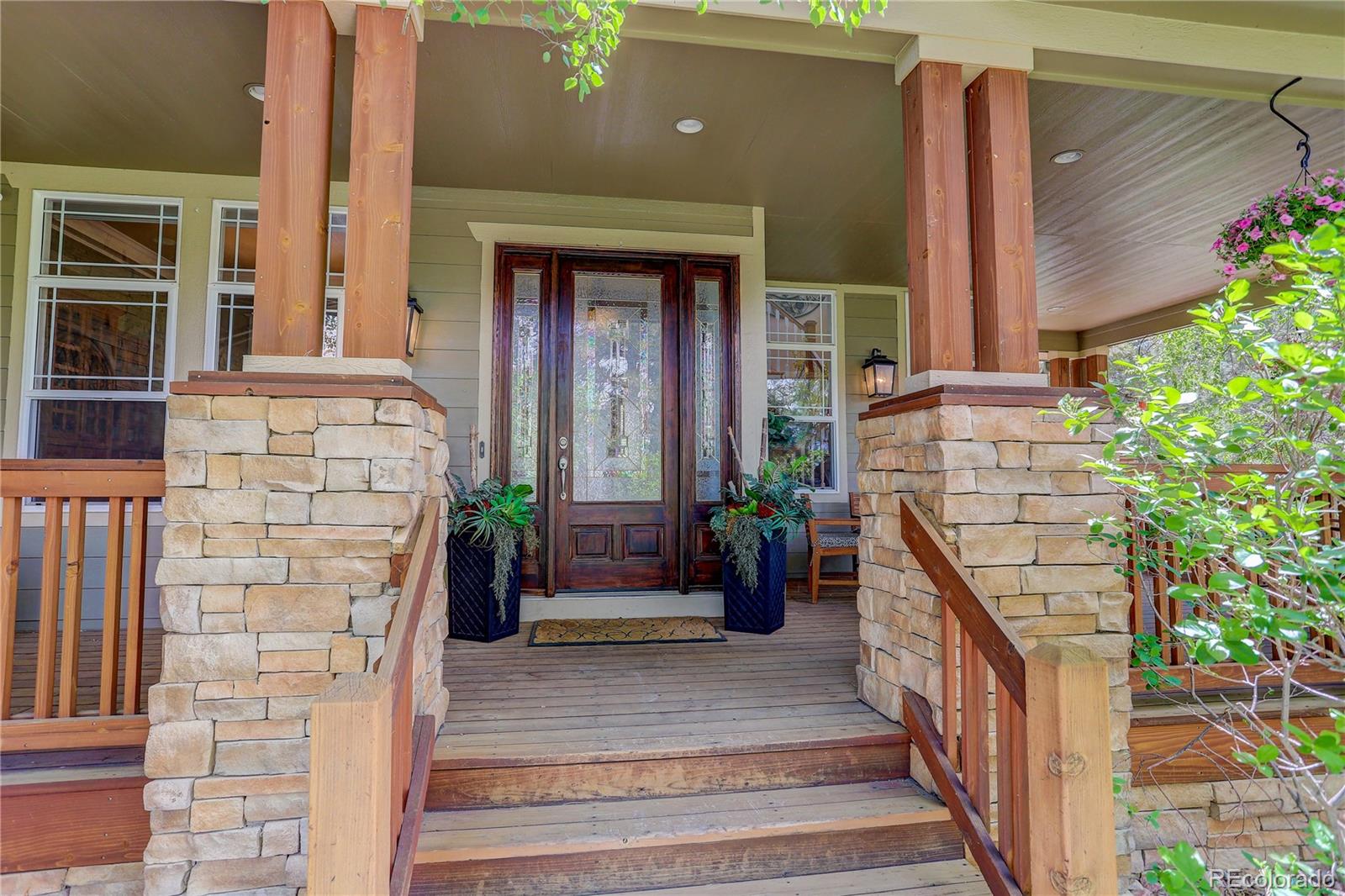 25243 E Plymouth Circle
