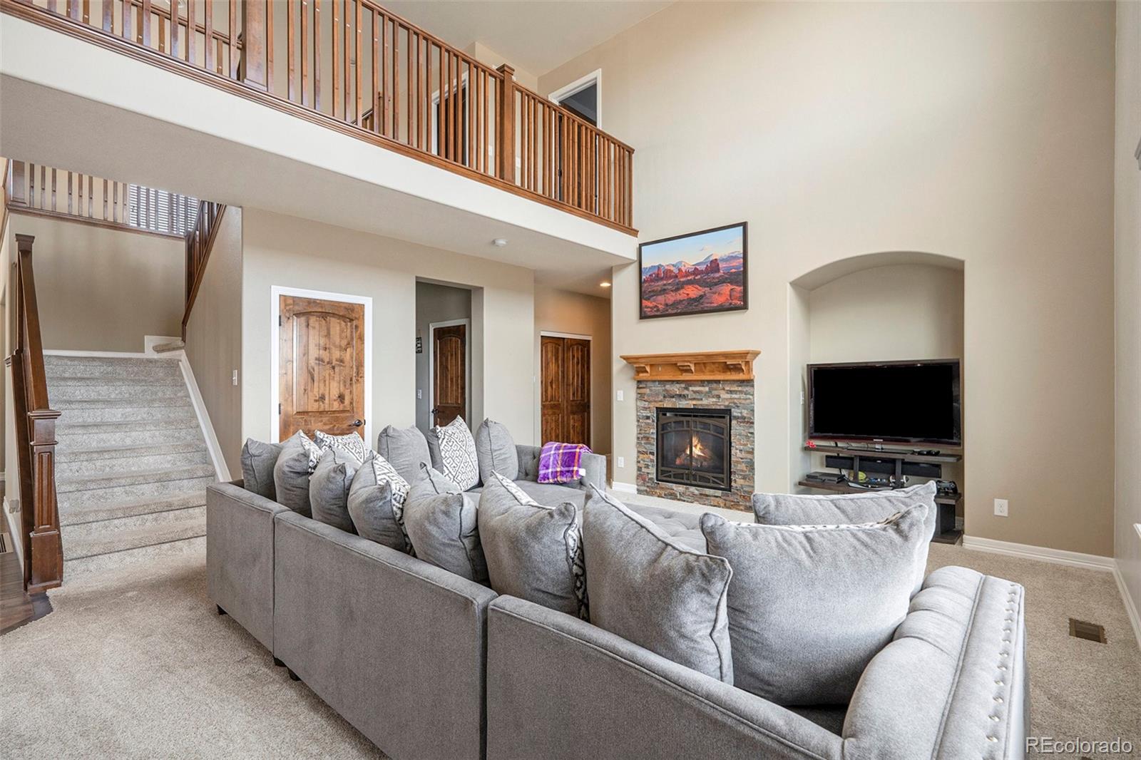 5569 Southwind Circle