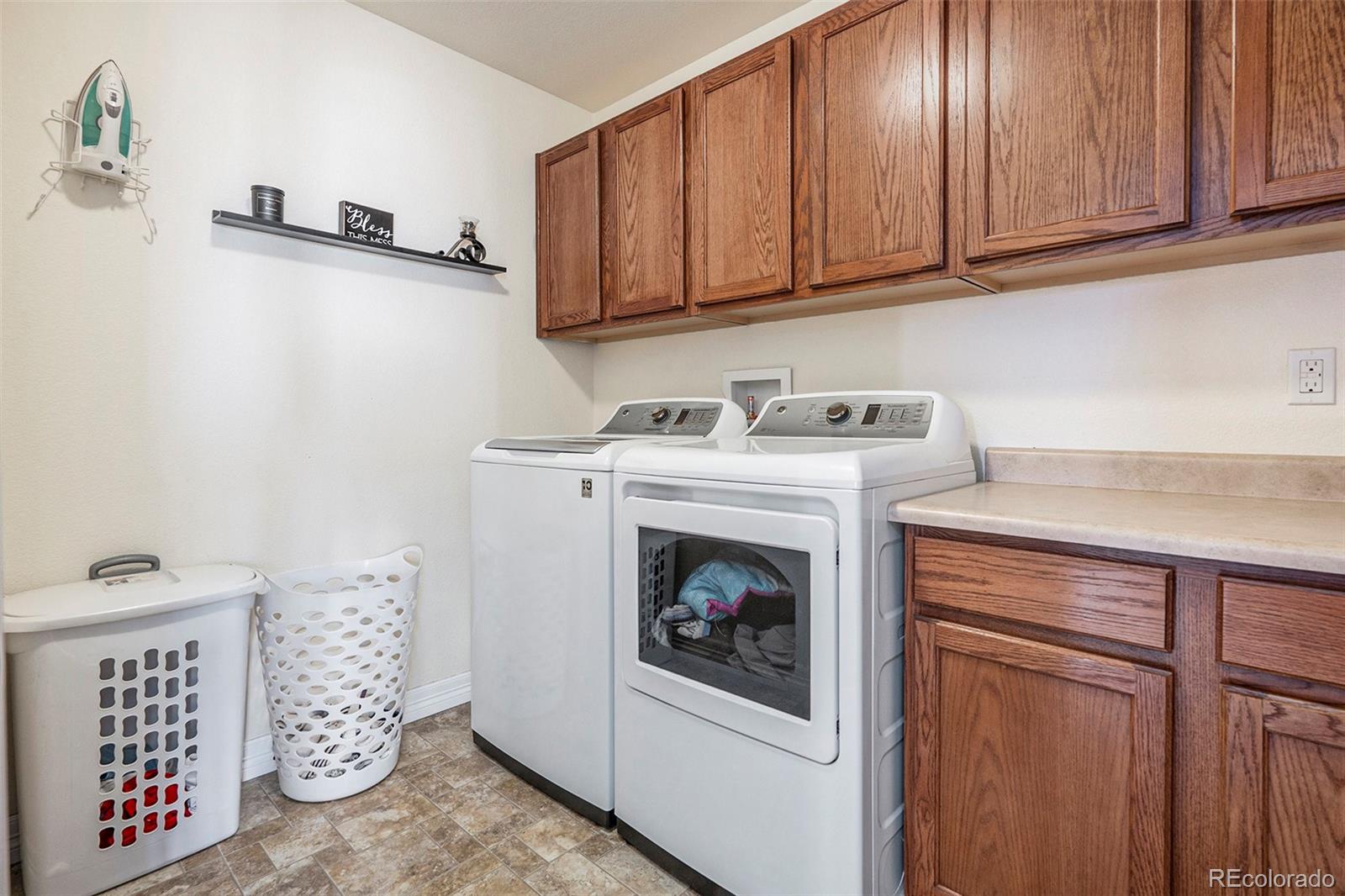 5569 Southwind Circle