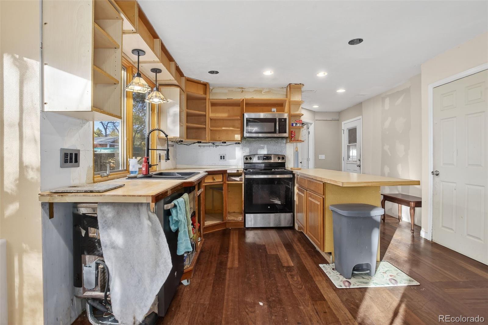 11766 W Radcliff Avenue