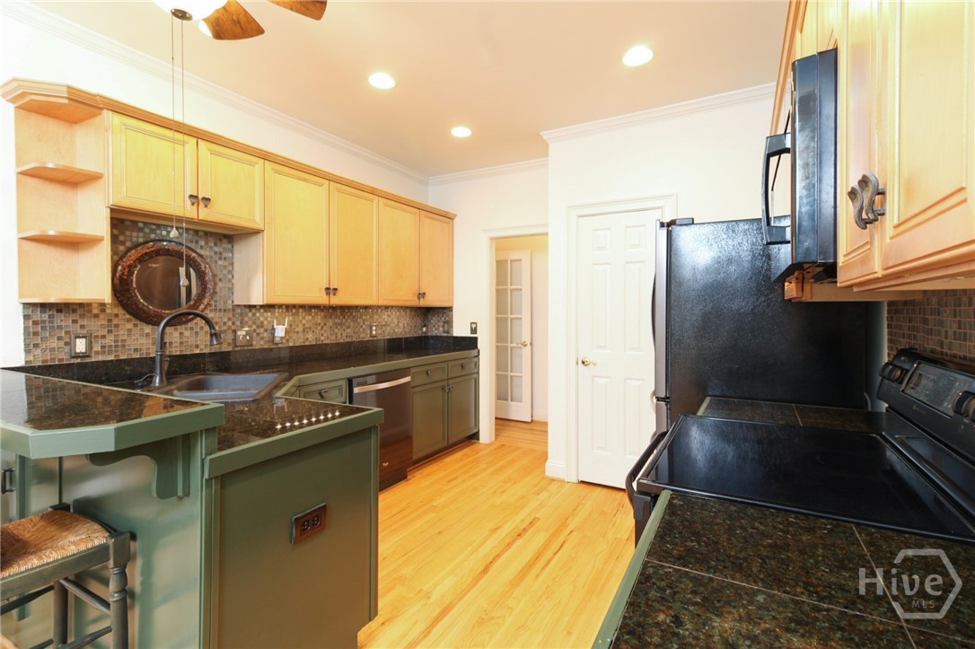 105 Greystone Terrace