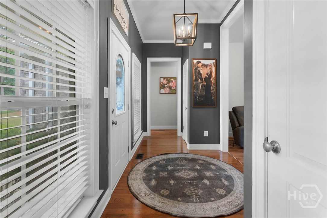221 Creekside Drive