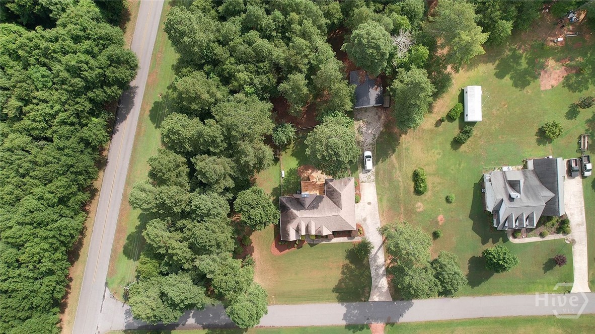 221 Creekside Drive