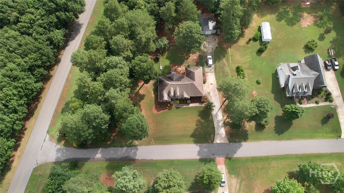 221 Creekside Drive