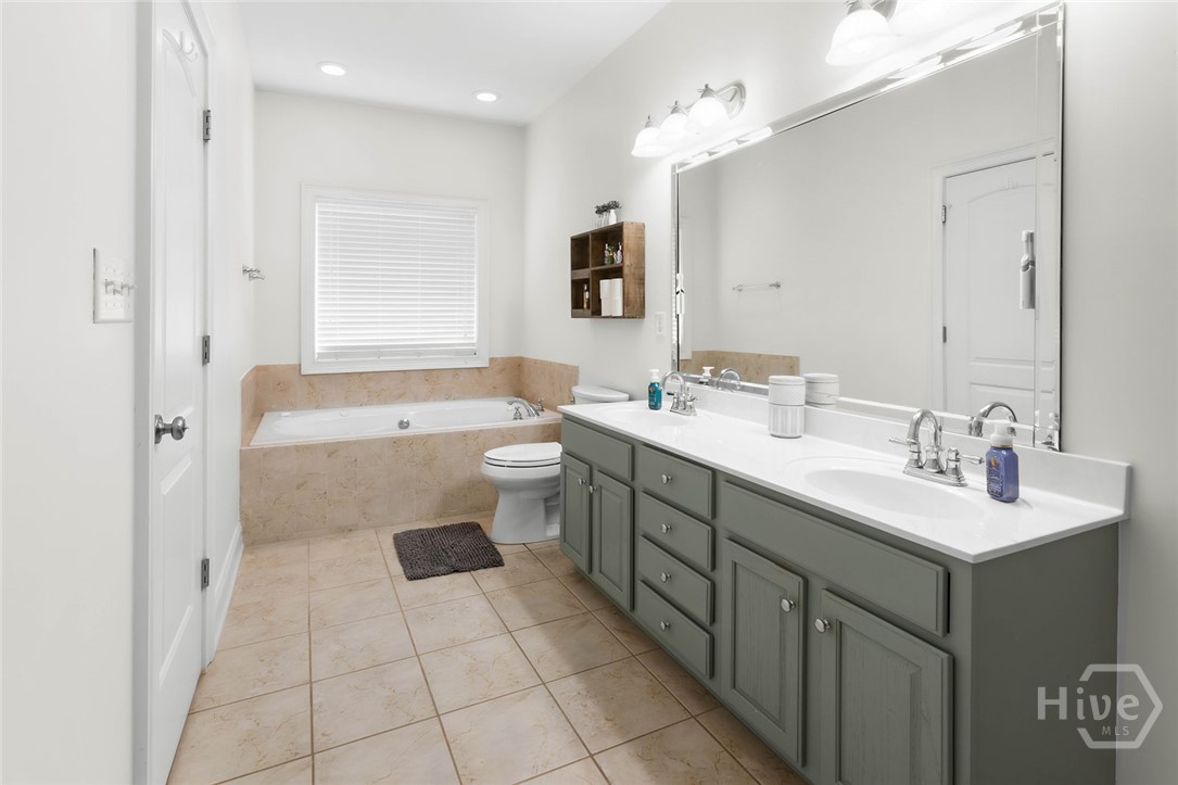 221 Creekside Drive