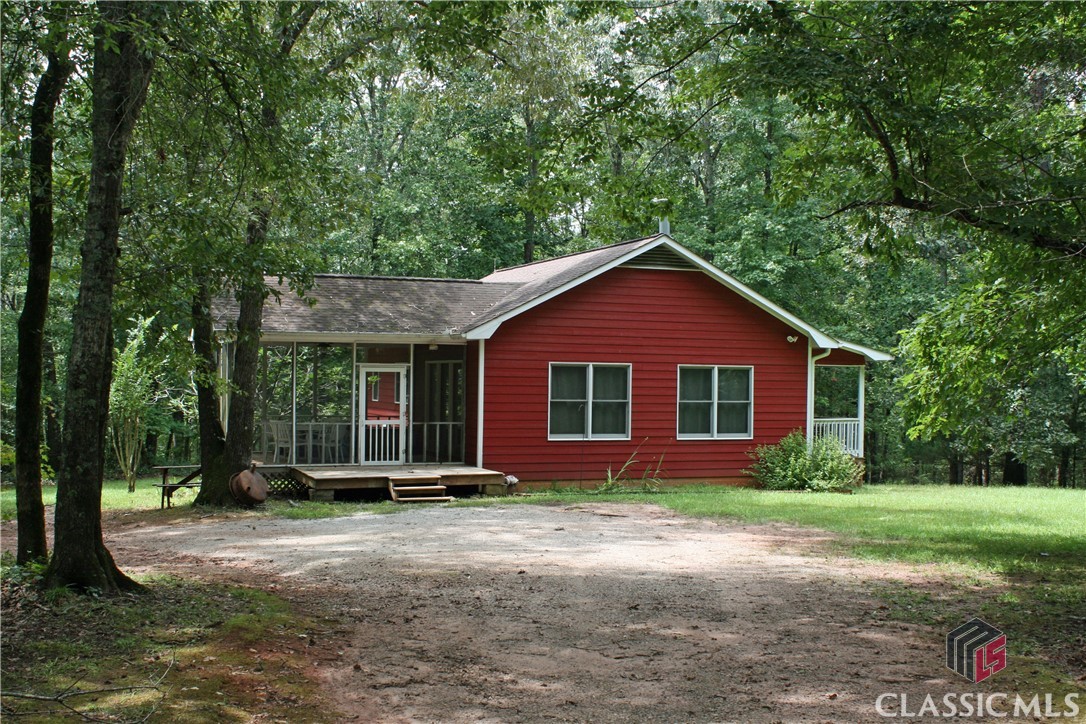 40 Whitetail Lane