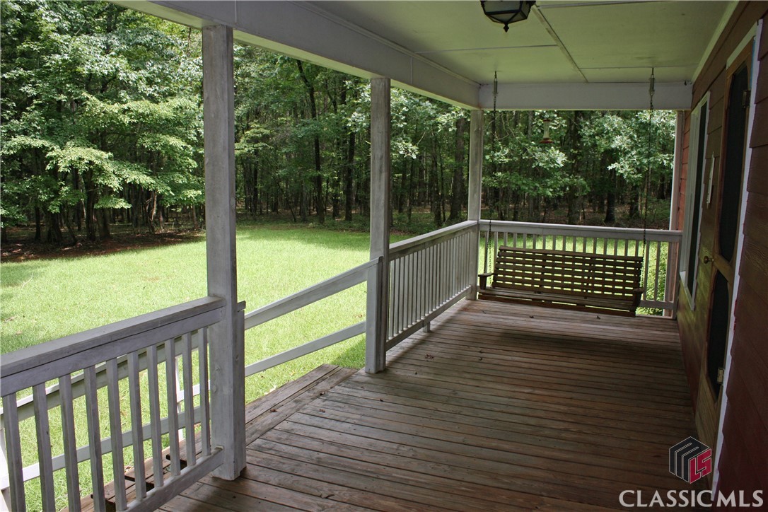 40 Whitetail Lane