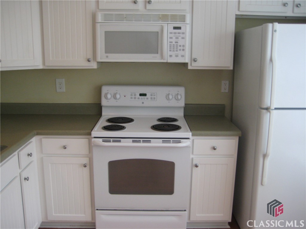 1035 Barnett Shoals Road 525